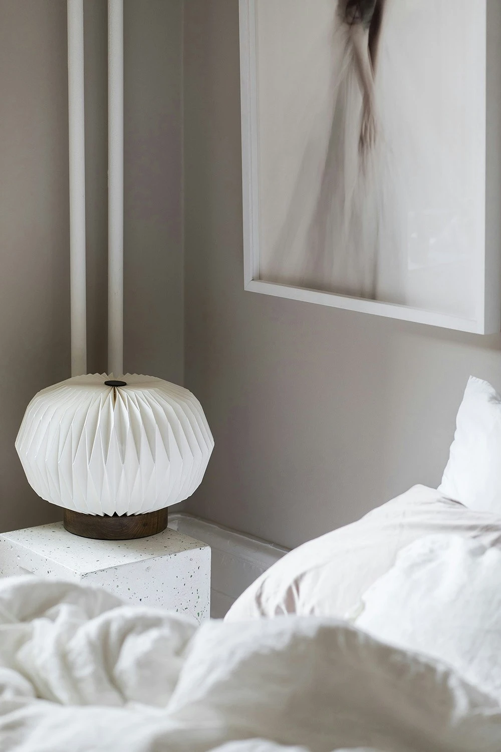 ByOn Origami Table Lamp 41 X 31 Cm, White – Bild 2