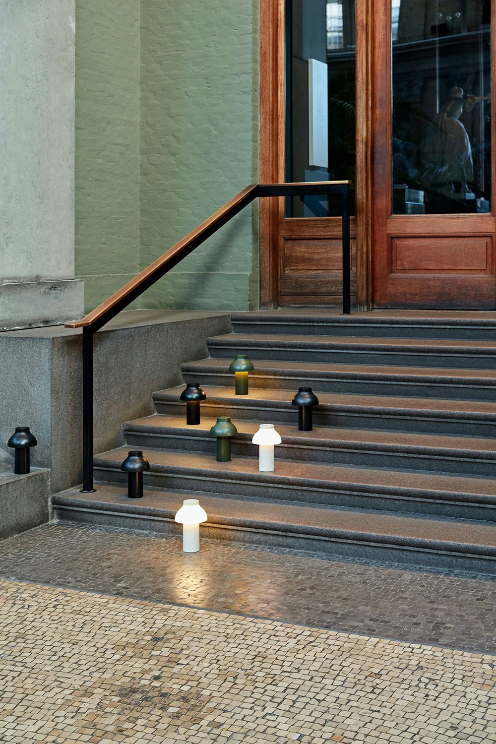 Hay Pc Portable Tischlampe, Olive – Bild 5